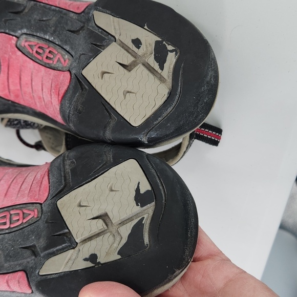 Keen 1016288 Keen Women's Newport H2 Black/Bright Rose - Picture 7 of 7